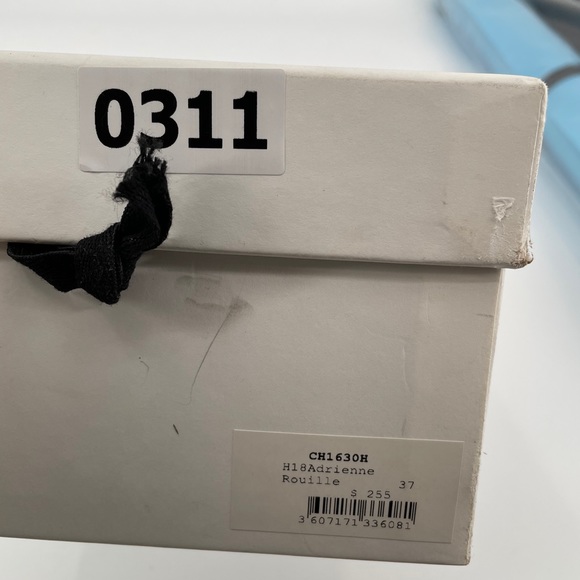 New Sandro Paris 38/US 8 Velvet Heel Sandals Shoe - Picture 12 of 15